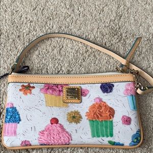 Dooney and bourke wristlet